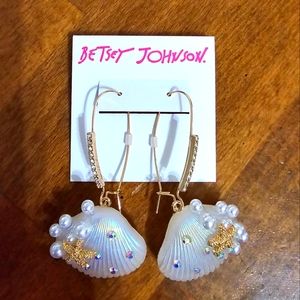Betsey Johnson Shell Earrings